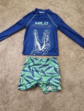 Boys Swimwear Top Full Sleeves And Short 8 Yrs Blue With Crocodiles Pictures
